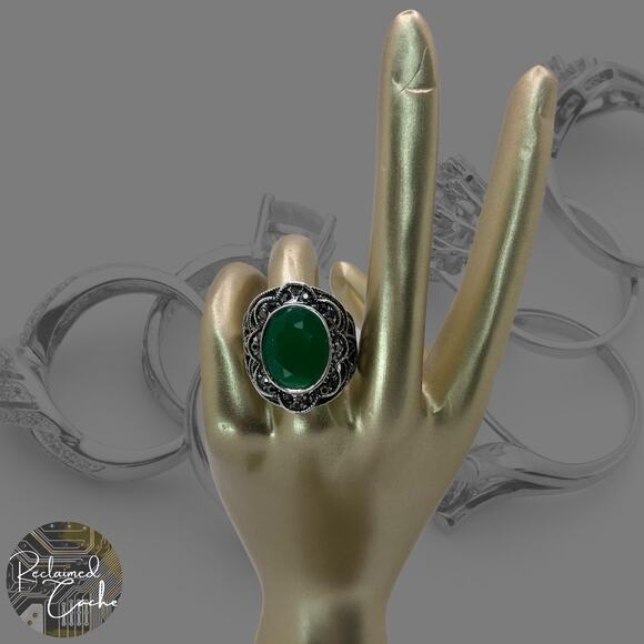Silver and Green Rhinestone Statement Ring - Size 7 - Picture 1 of 7